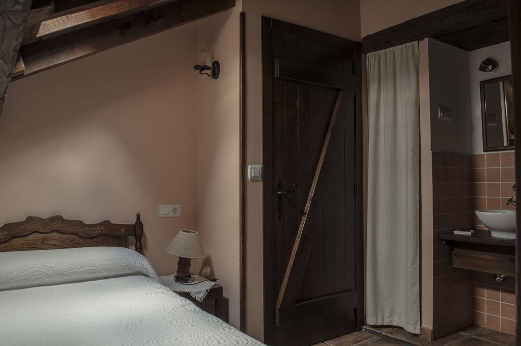 Apartamentos A Retoral Coana Chambre photo