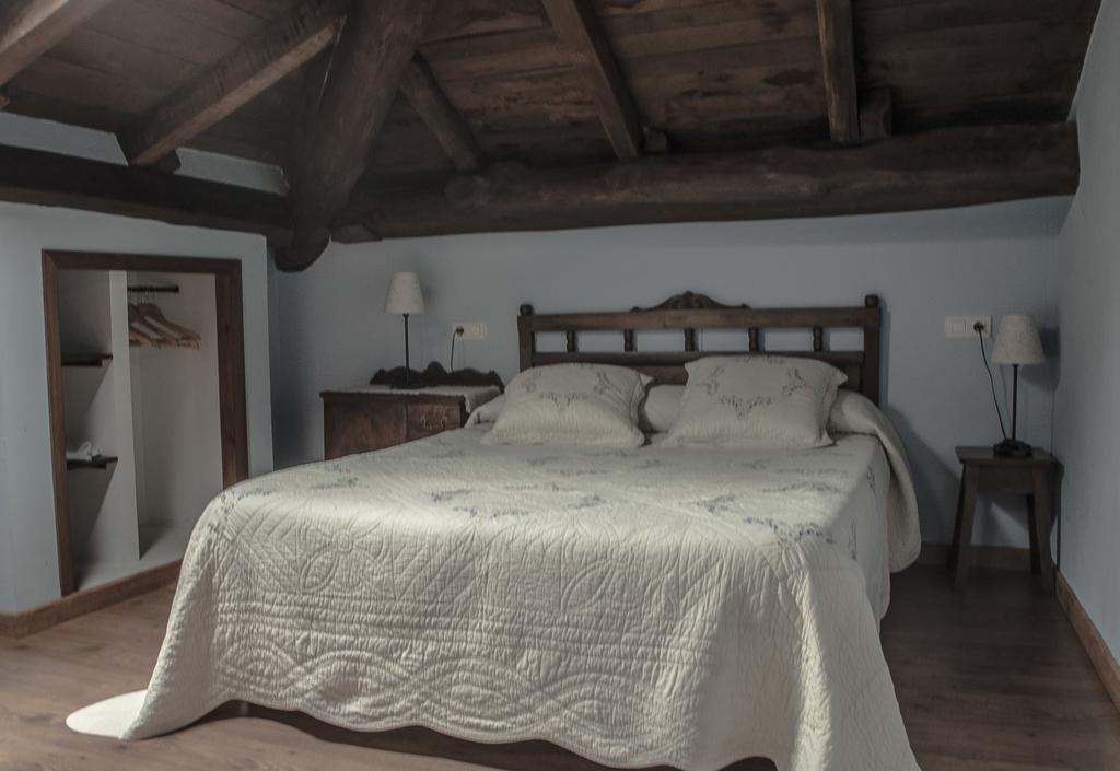 Apartamentos A Retoral Coana Chambre photo